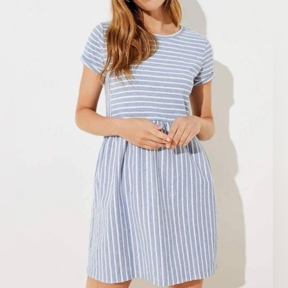 Loft Short Sleeve Blue White Stripe Babydoll Dress mini with pockets